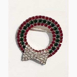 Vintage Christmas Wreath Brooch